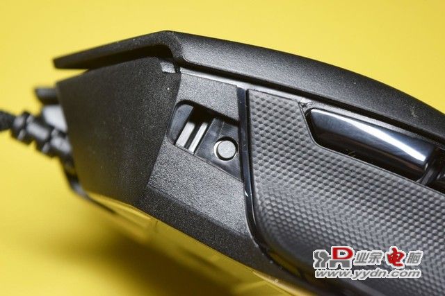 轻量级电竞鼠标雷蛇Razer 巴塞利斯蛇 V2