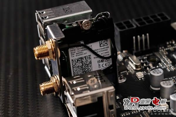 15760044_182220292_thumb.jpg