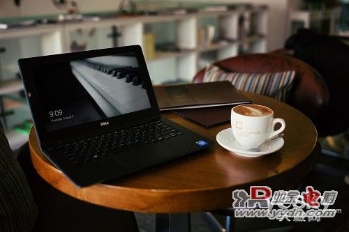 11.6寸触控屏 戴尔Inspiron 11超极本图赏